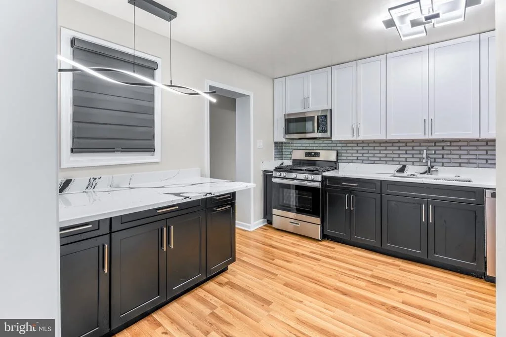 Photo of 6015 FOREST ROAD