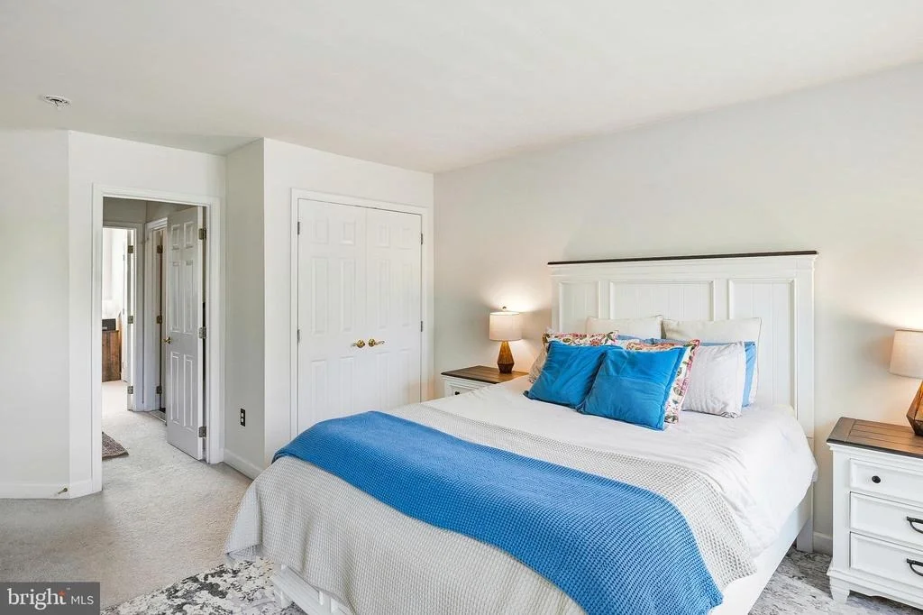 Photo of 6106 CHALLEDON CIRCLE