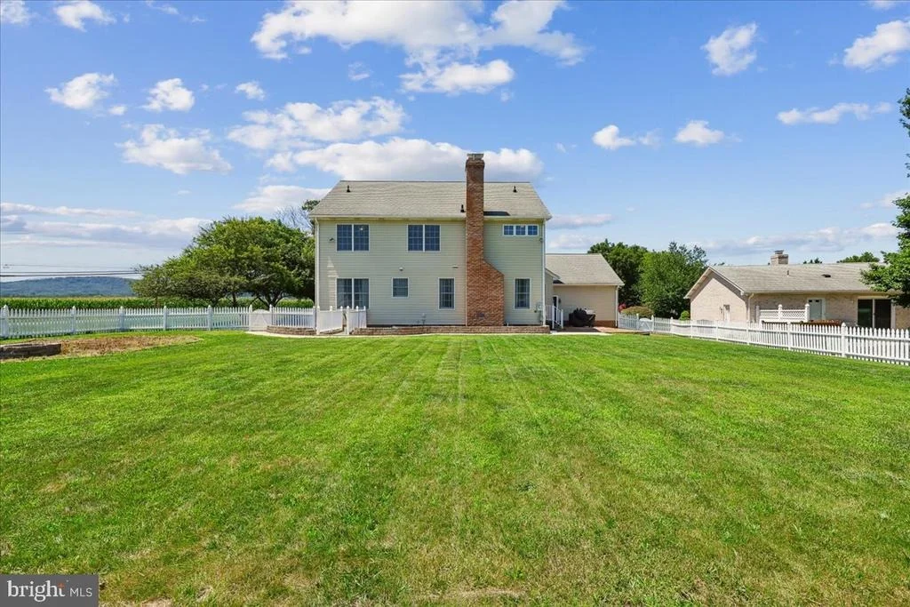 Photo of 8009 STONE RIDGE DRIVE