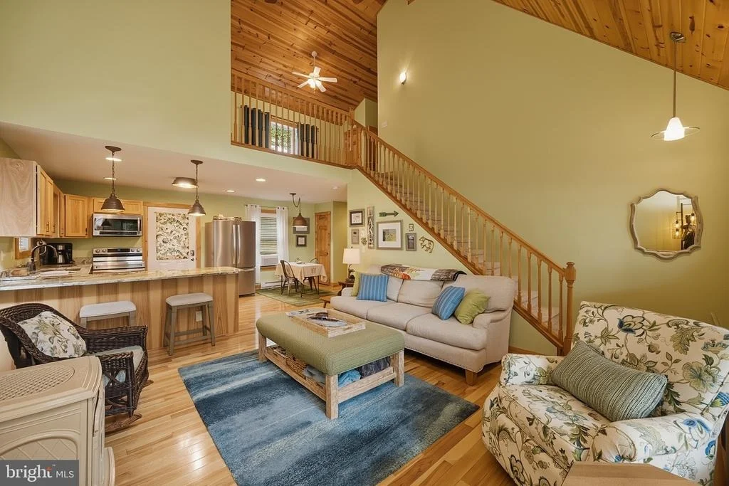 Photo of 96 WHISPERING WAY