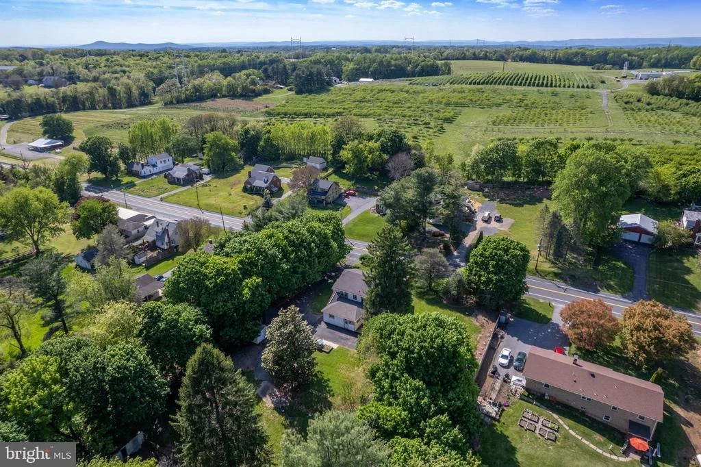 Photo of 28733 RIDGE ROAD