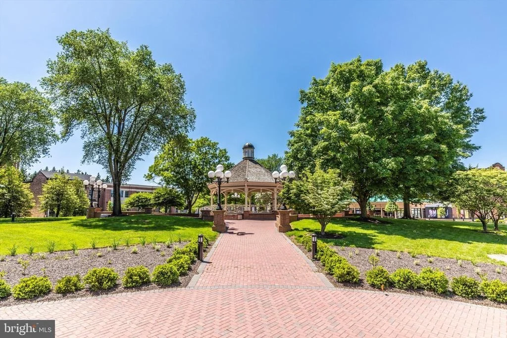 Photo of 841 DUNBROOKE COURT