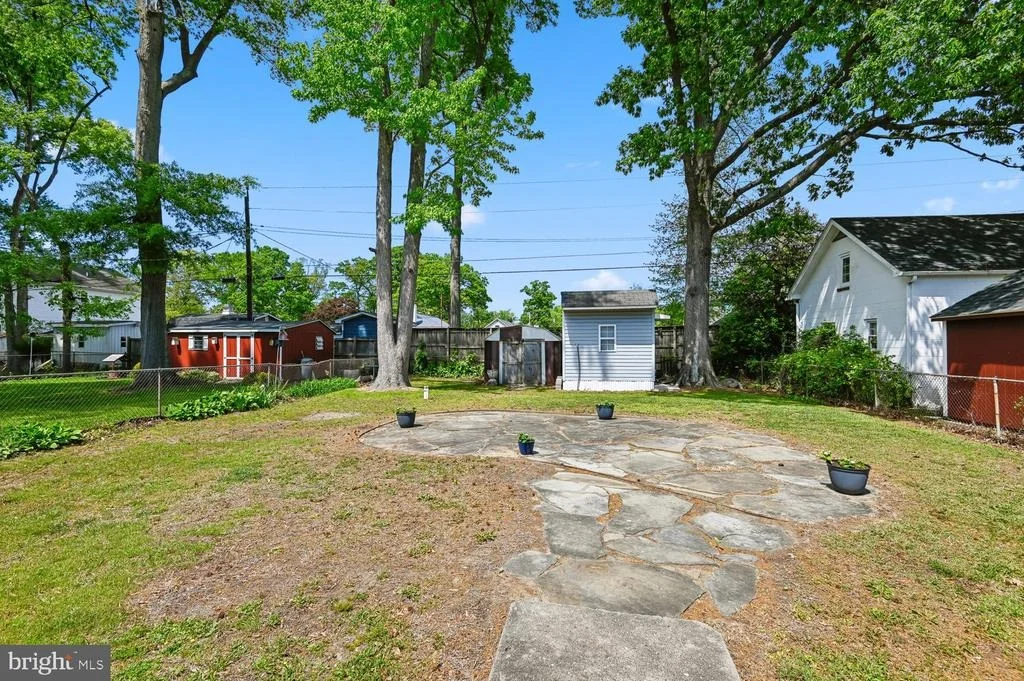 Photo of 302 LINDEN AVENUE