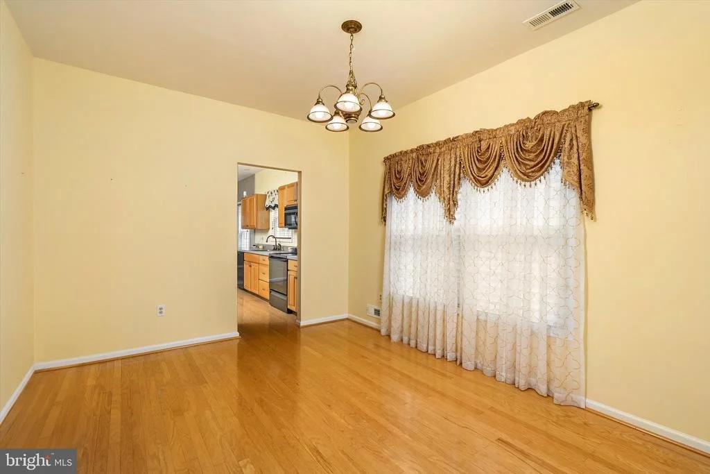 Photo of 62 LANTERN LANE