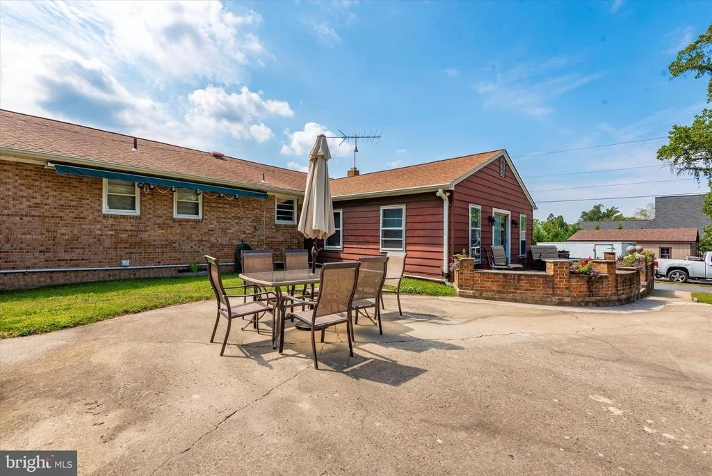 Photo of 4115 MUNCASTER MILL