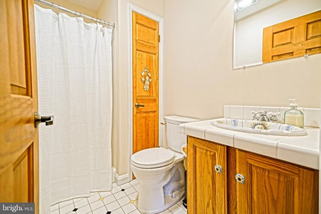 Photo of 24 ARNELL ROAD