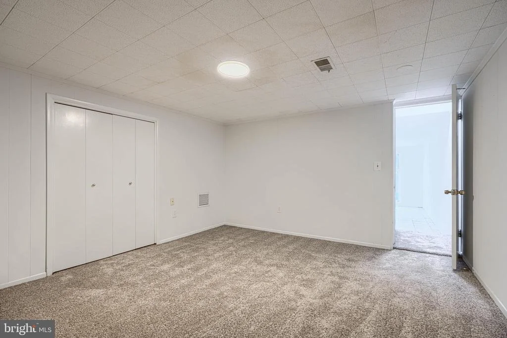 Photo of 2421 FOREST GREEN ROAD