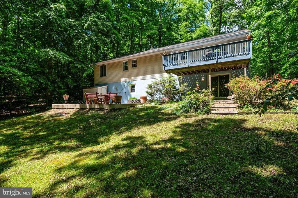 Photo of 2194 HALLMARK COURT