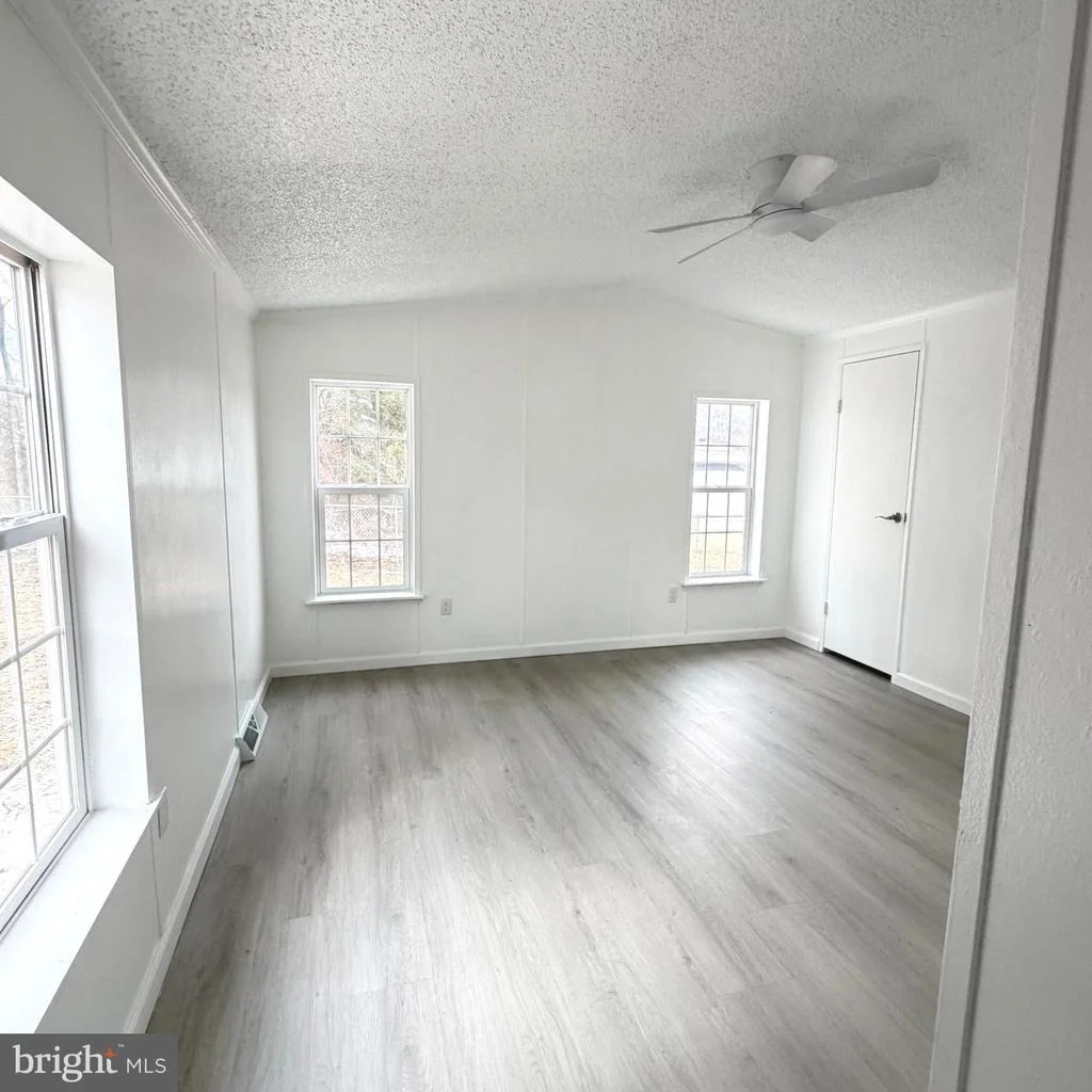 Photo of 4048 ABINGIN DRIVE