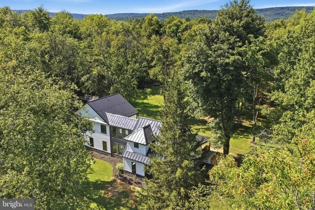 Photo of 10814 POWELL ROAD