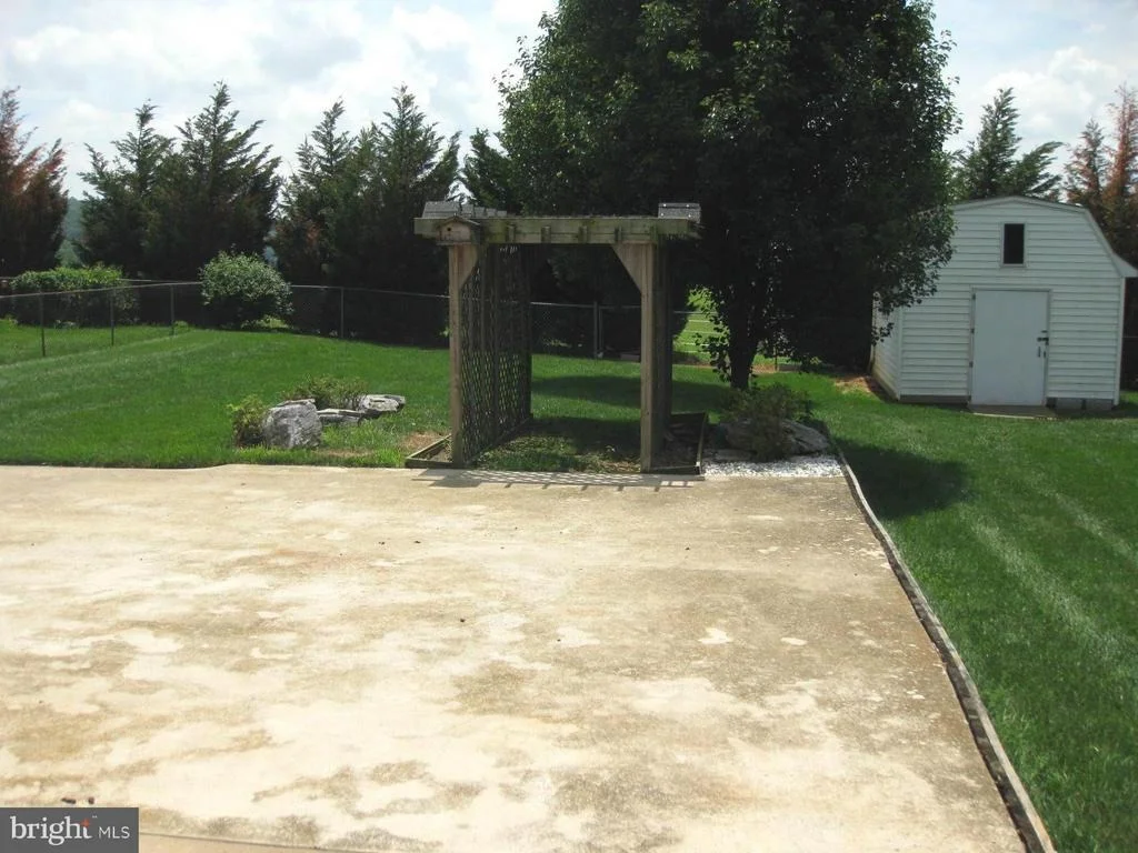 Photo of 4427 VALLEY VIEW ROAD