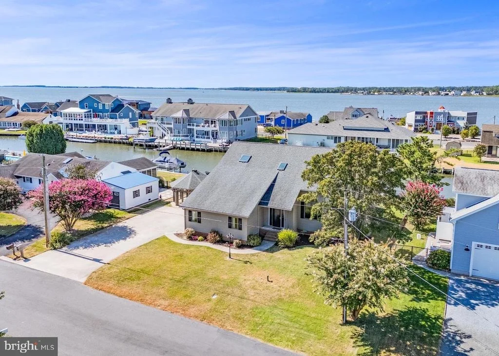 Photo of 11 ARNELL ROAD