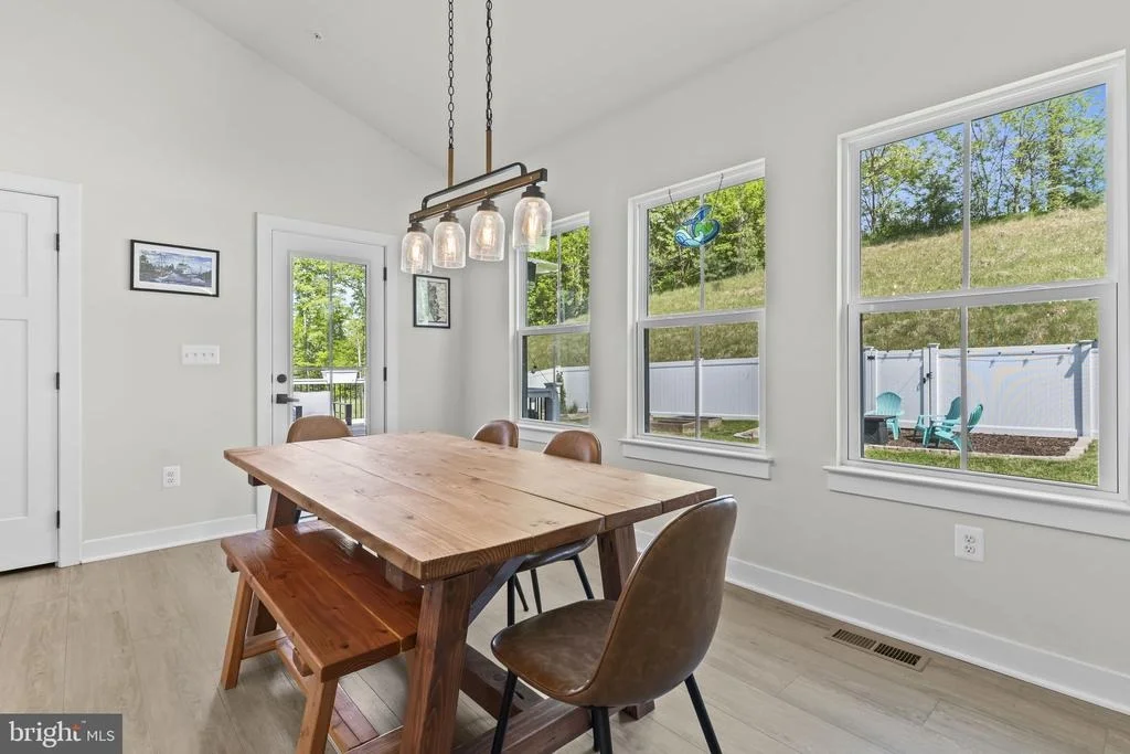Photo of 2944 HERITAGE DRIVE