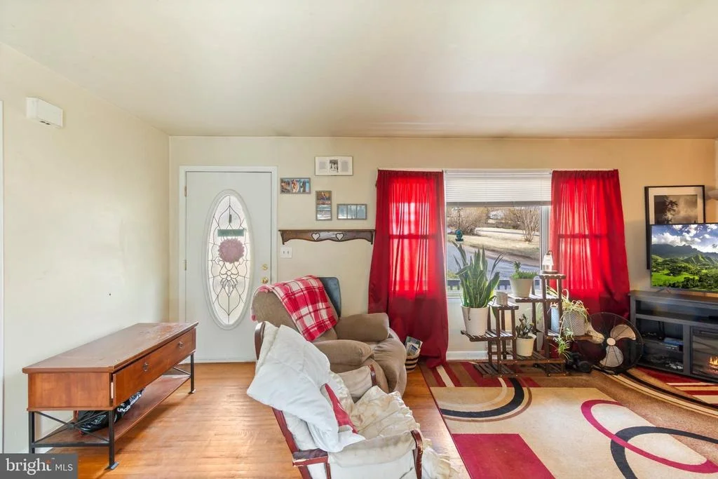 Photo of 3000 BREEZEWOOD LANE