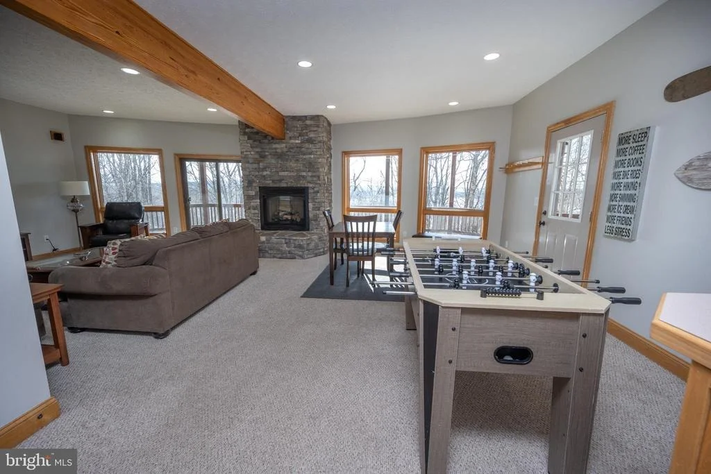 Photo of 723 PINNACLE DRIVE