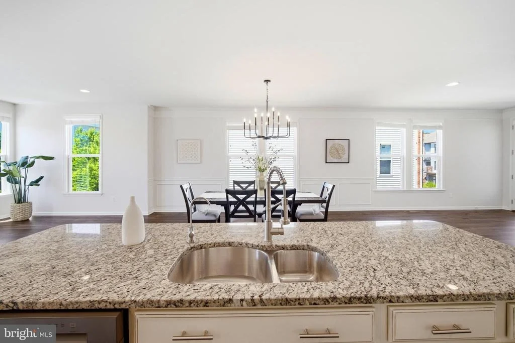 Photo of 23489 EPPERSON SQUARE