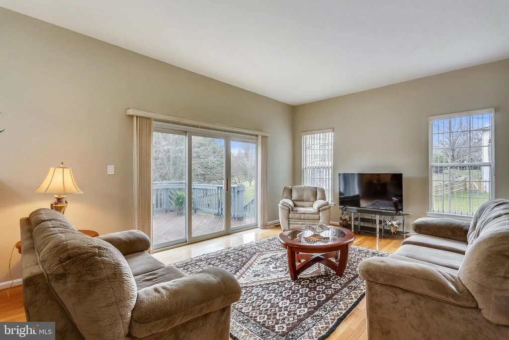 Photo of 8203 STRINGFELLOW PLACE