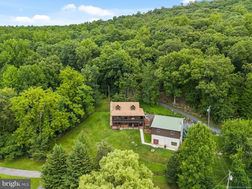 Photo of 9124 HAWBOTTOM ROAD
