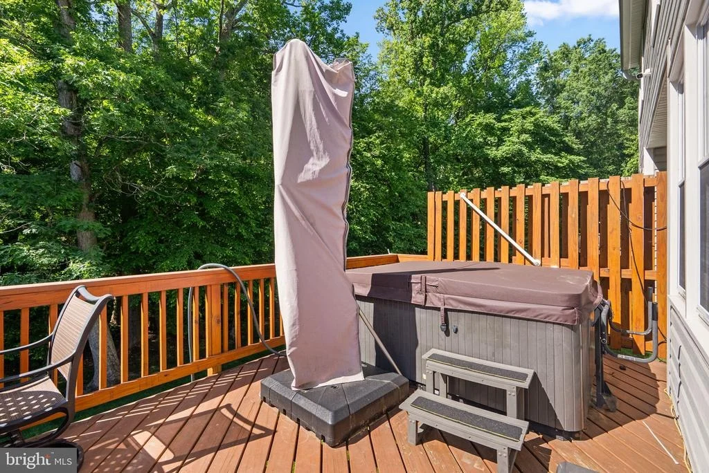 Photo of 14021 HEATHERSTONE DRIVE