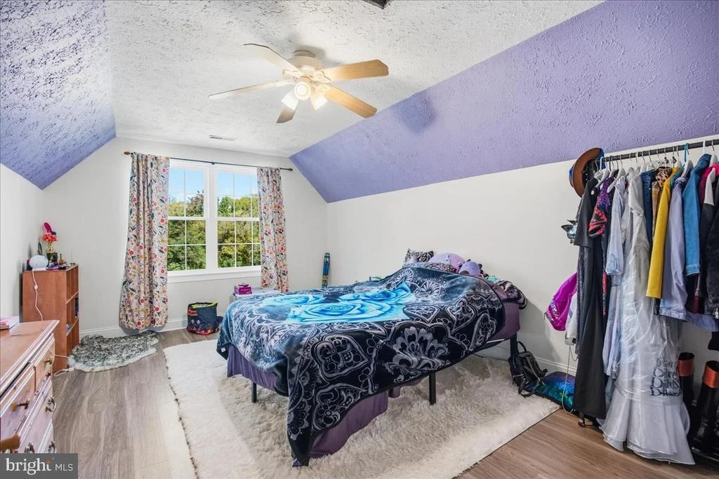 Photo of 965 CAT BIRD LANE
