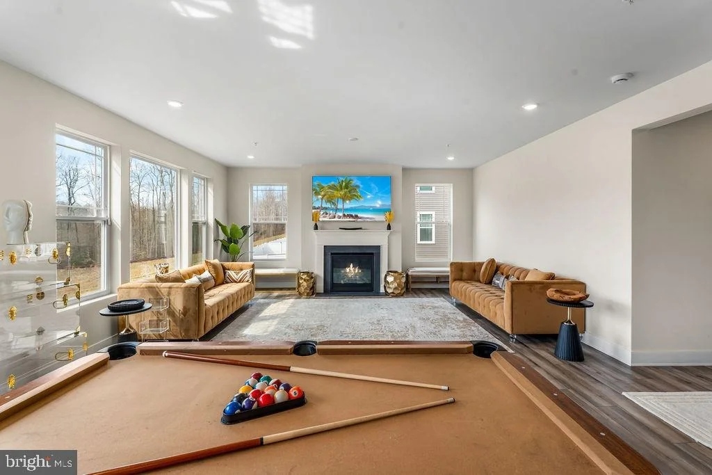 Photo of 5196 NEWPORT CIRCLE