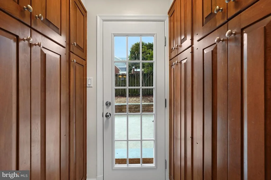 Photo of 5504 30TH PLACE NW
