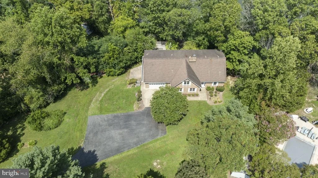 Photo of 44742 THREE COVES ROAD