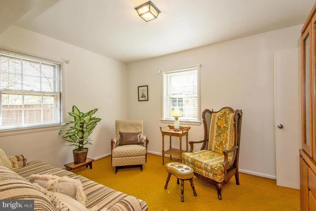 Photo of 910 JUNIPER PLACE