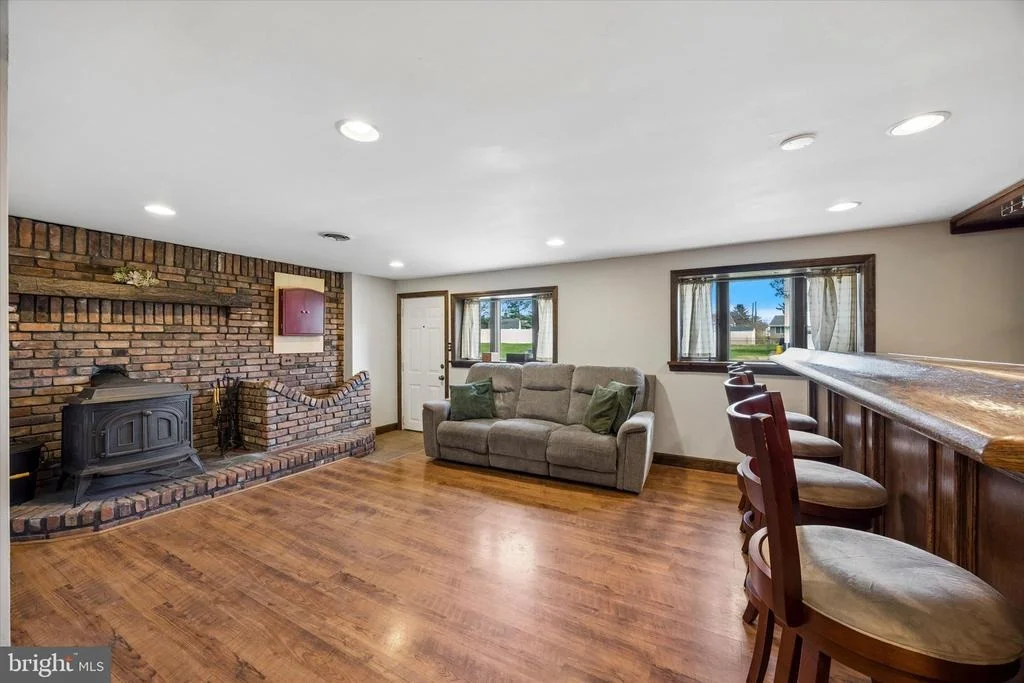 Photo of 8 TOBY LANE