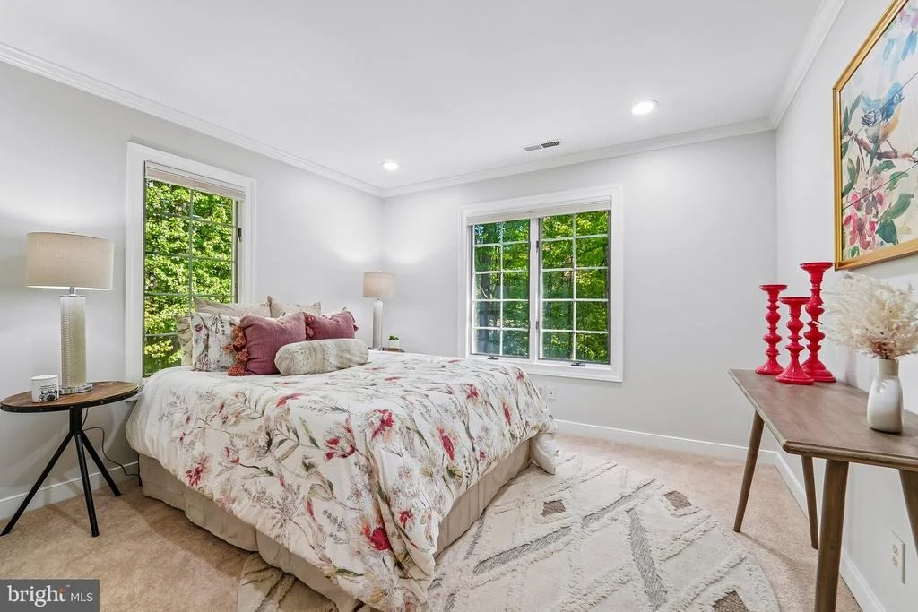 Photo of 13798 LAKESIDE DRIVE