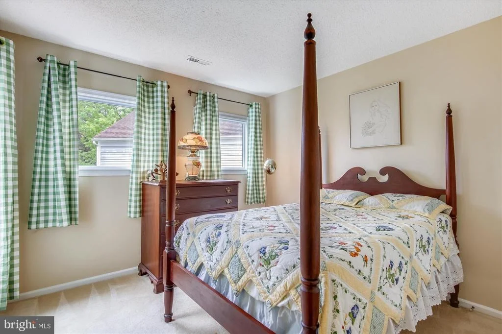 Photo of 2321 PONDSIDE TERRACE