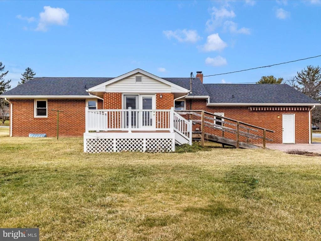 Photo of 9484 POCONO DRIVE