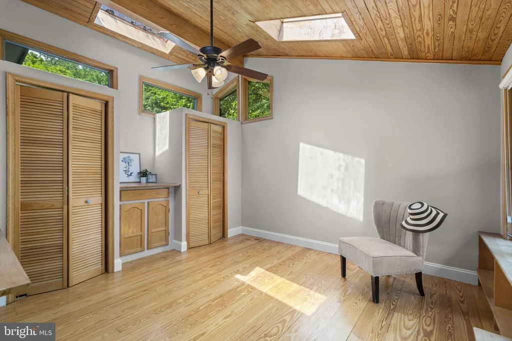Photo of 25 CASCADE ROAD