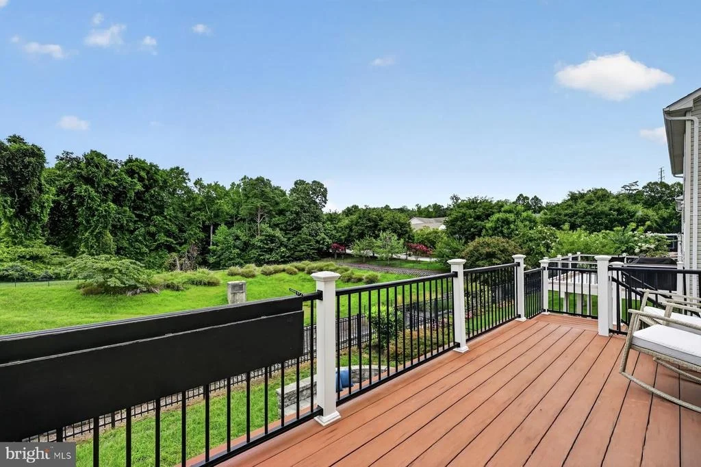 Photo of 810 MORAN DRIVE