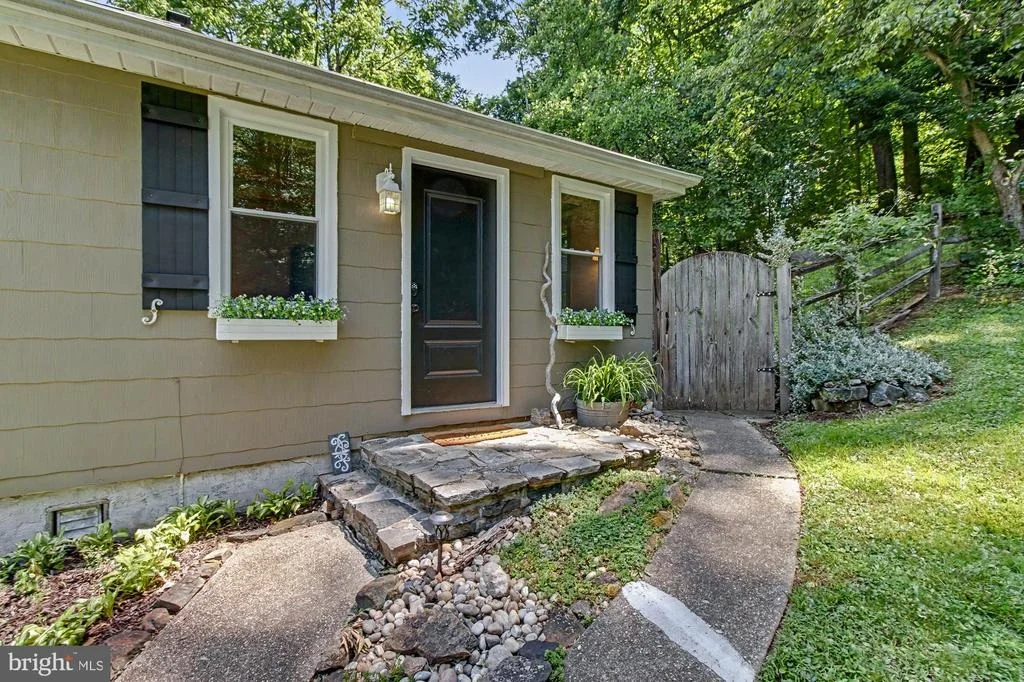 Photo of 3023 HARFORD ROAD