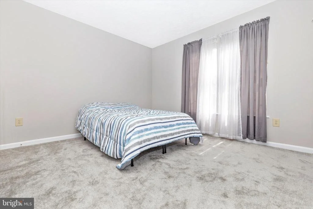 Photo of 6218 RAINIER DRIVE