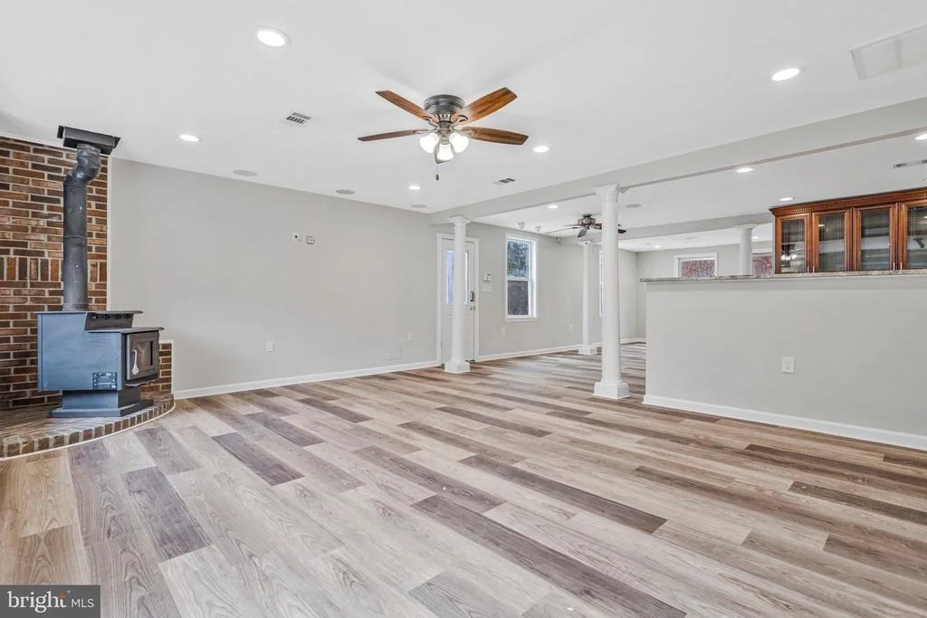 Photo of 13804 PARK AVENUE