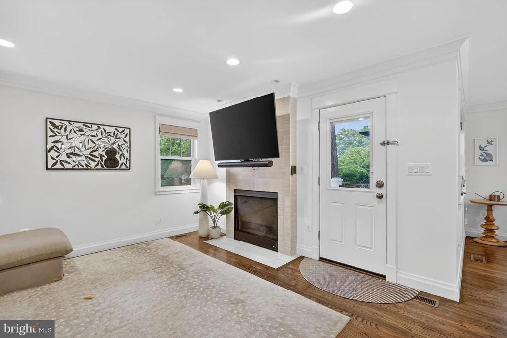 Photo of 5100 YORKTOWN BOULEVARD