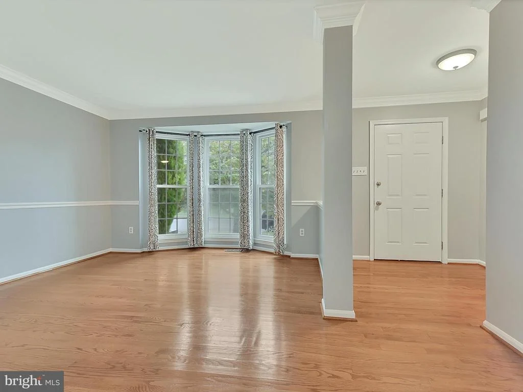 Photo of 620 ANGELWING LANE