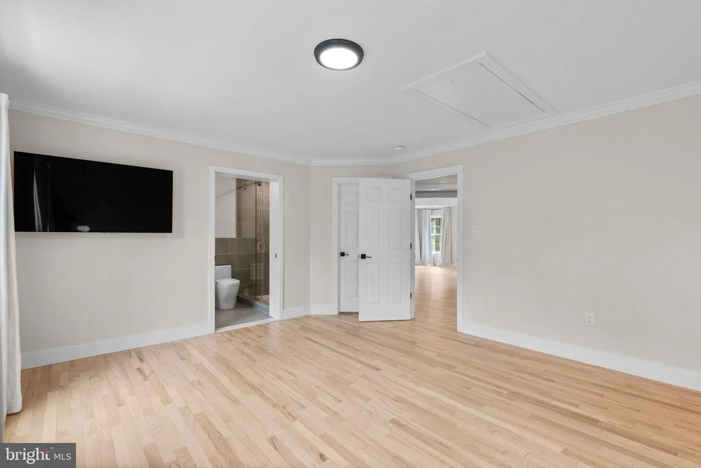 Photo of 11 WARRENTON DRIVE