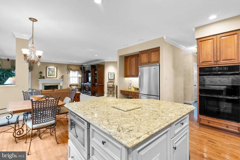 Photo of 4918 DOWNLAND TERRACE