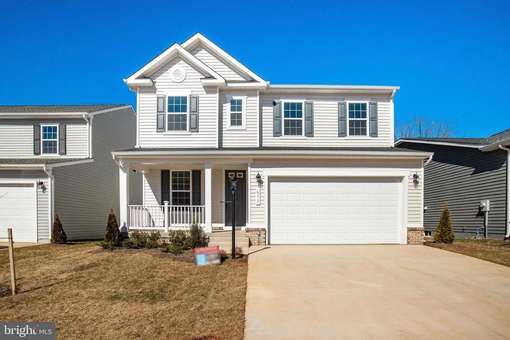 Photo of 611 CLOVER LANE