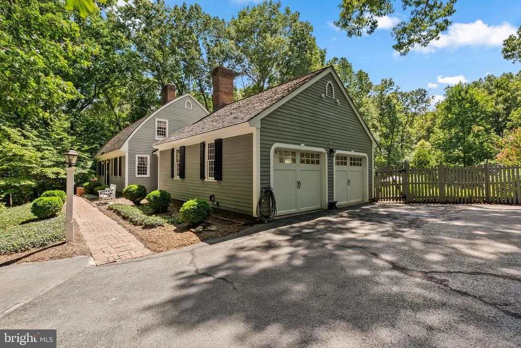 Photo of 22524 GRIFFITH DRIVE