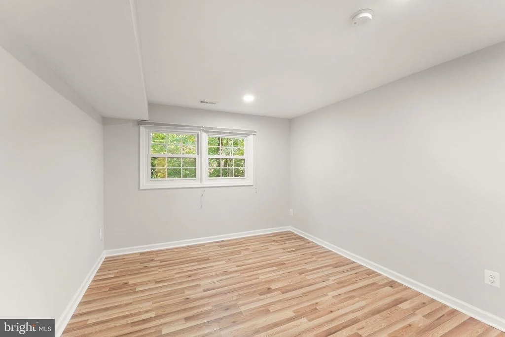 Photo of 12201 QUORN LANE