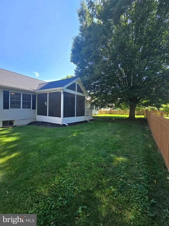 Photo of 84 ORIOLE LANE