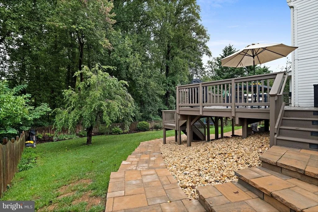 Photo of 7712 LEAR ROAD