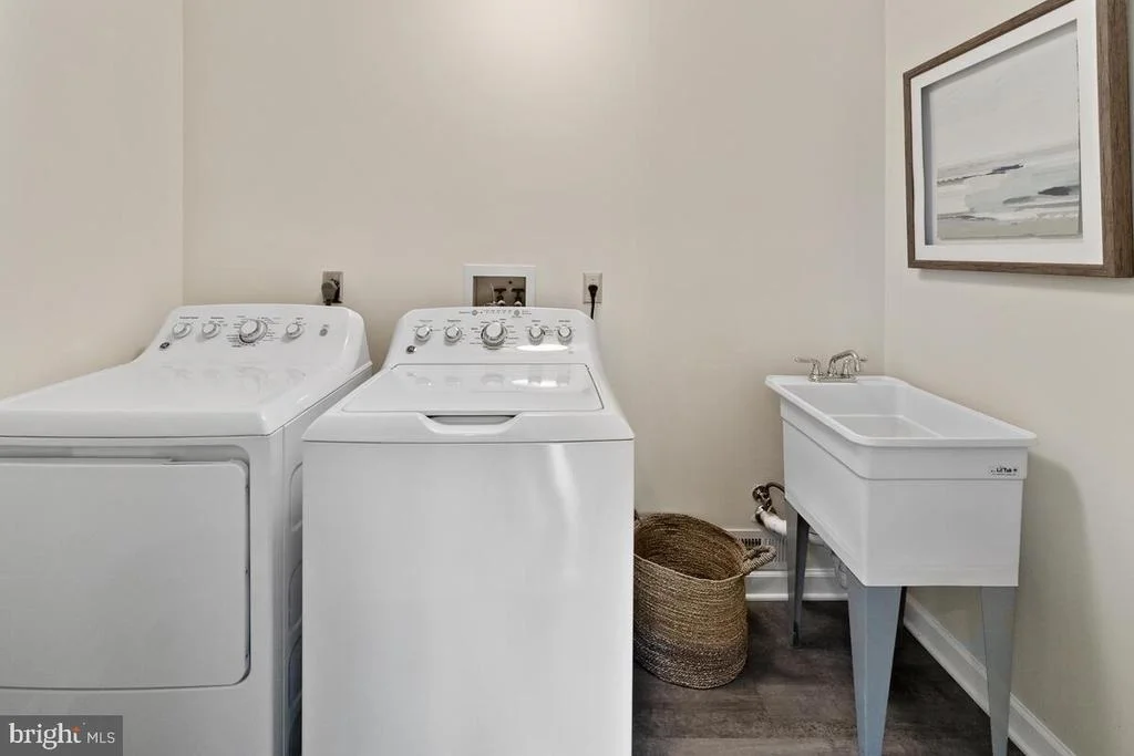Photo of 7319 ABBINGTON COURT