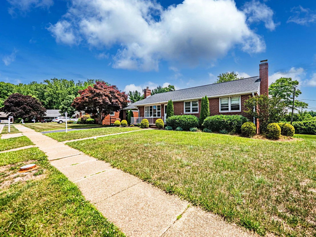 Photo of 9907 FORGE PARK ROAD