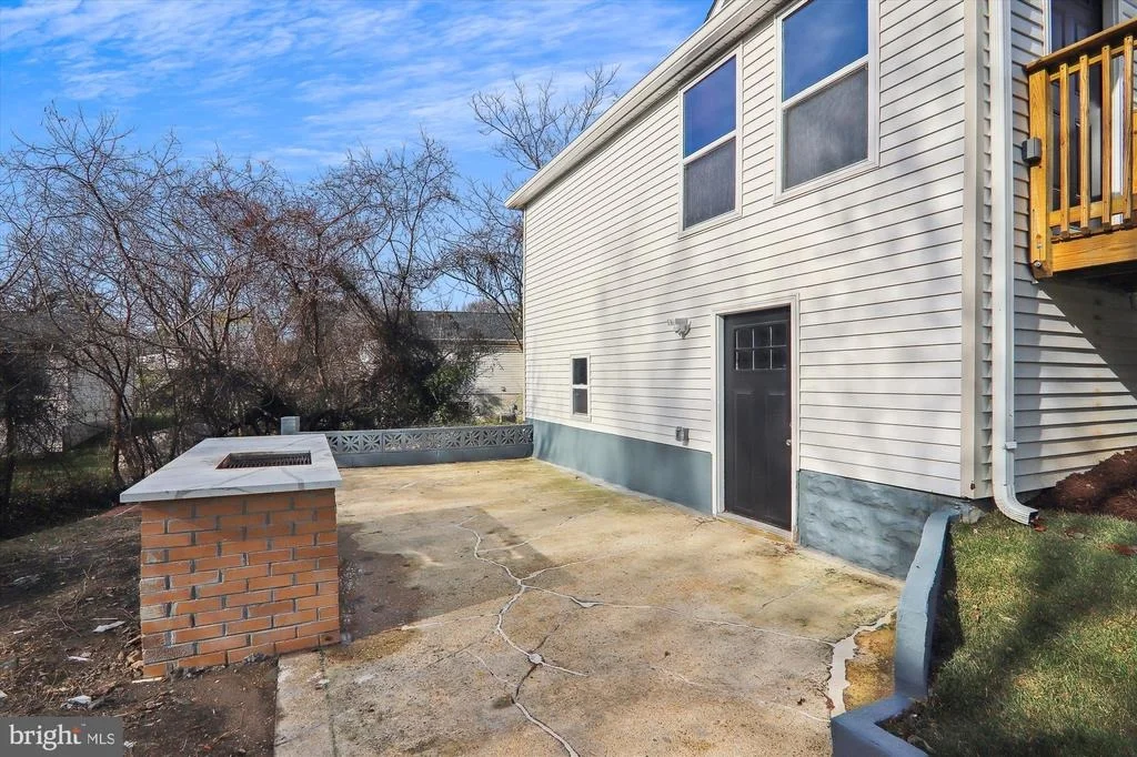 Photo of 7901 DARCY ROAD