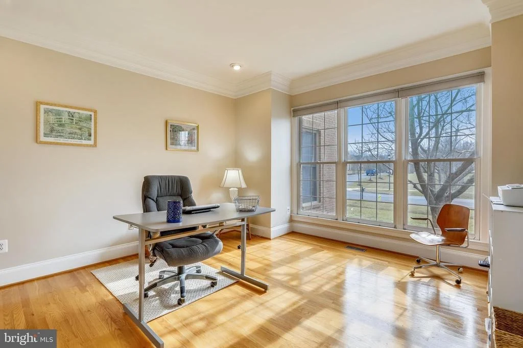 Photo of 24701 FARMVIEW LANE